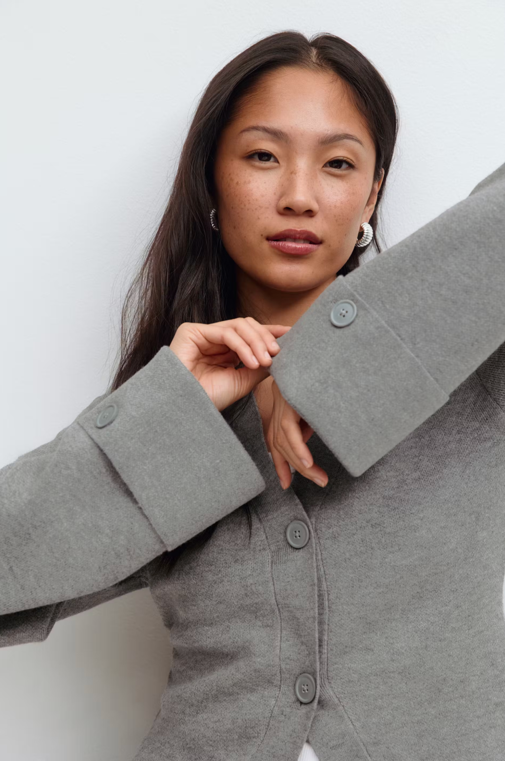 Rose - Knitted Cardigan