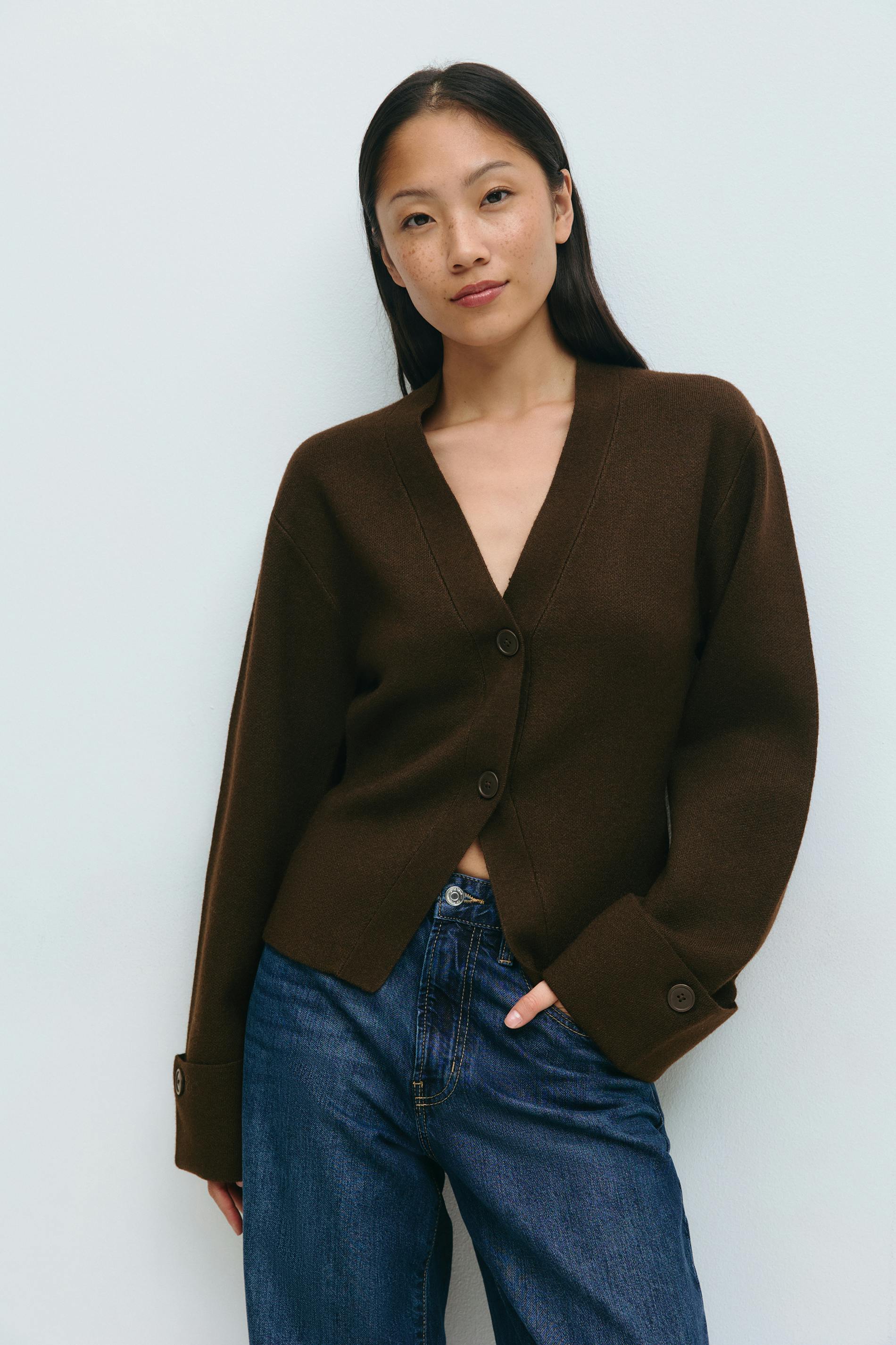 Rose - Knitted Cardigan