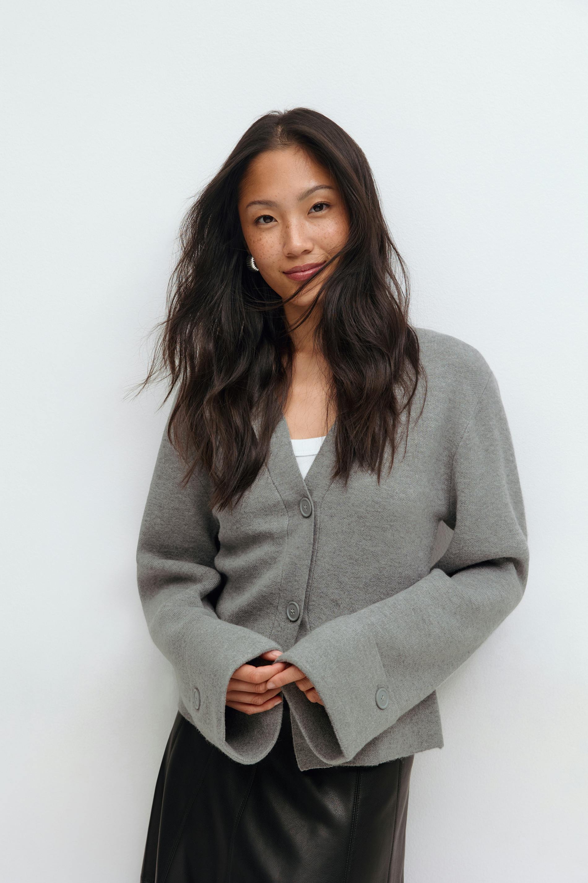 Rose - Knitted Cardigan