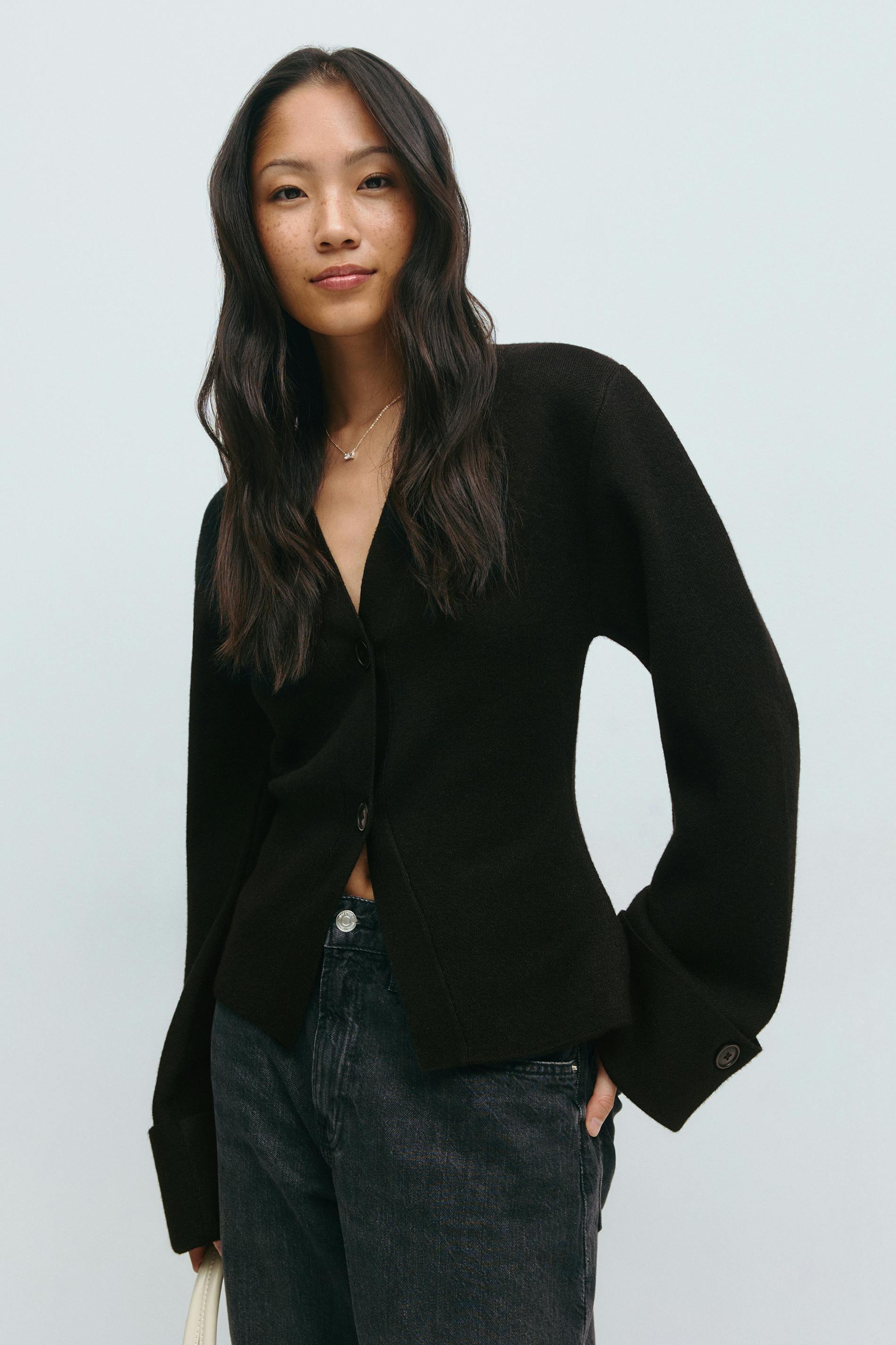 Rose - Knitted Cardigan
