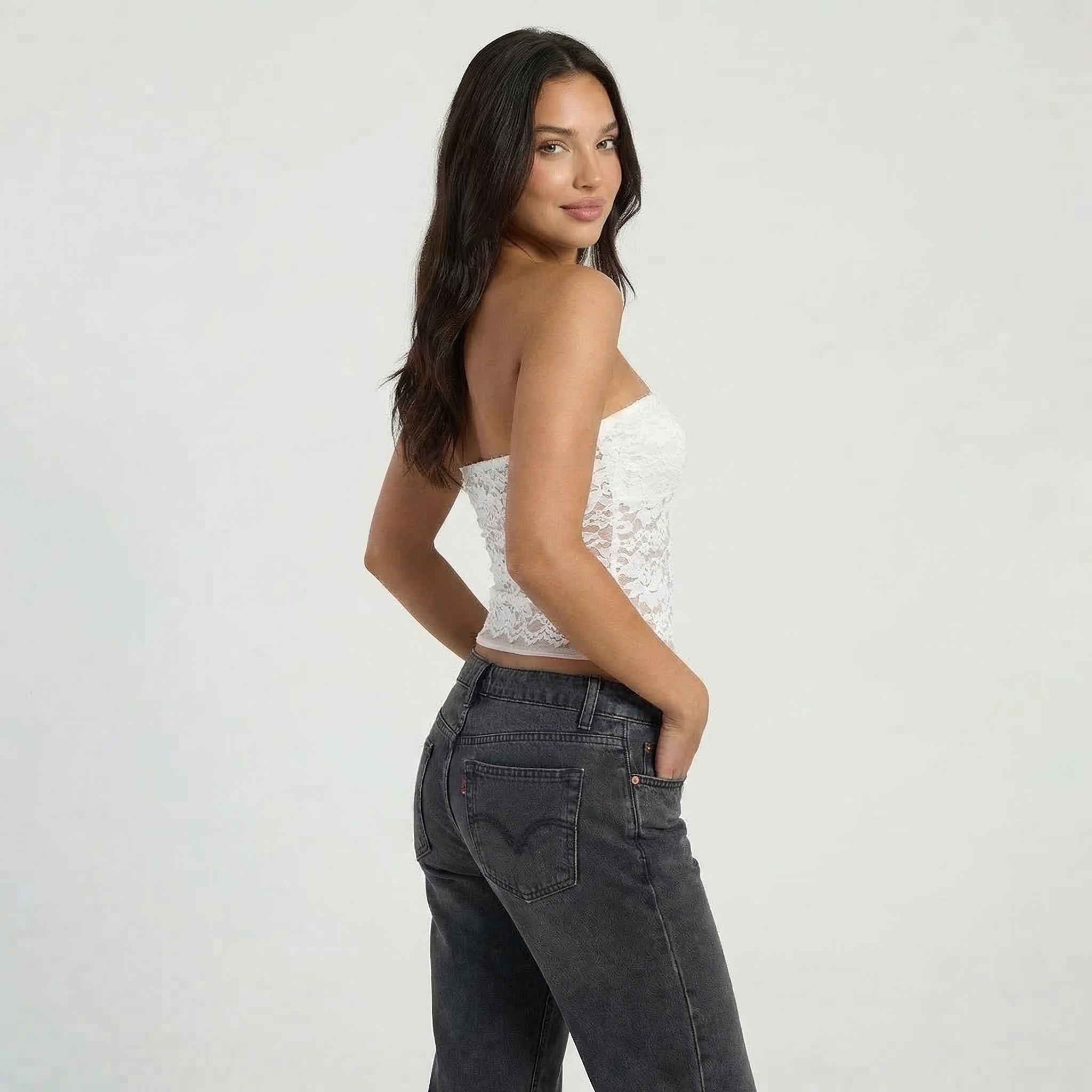 Women’s Strapless Lace Tube Top