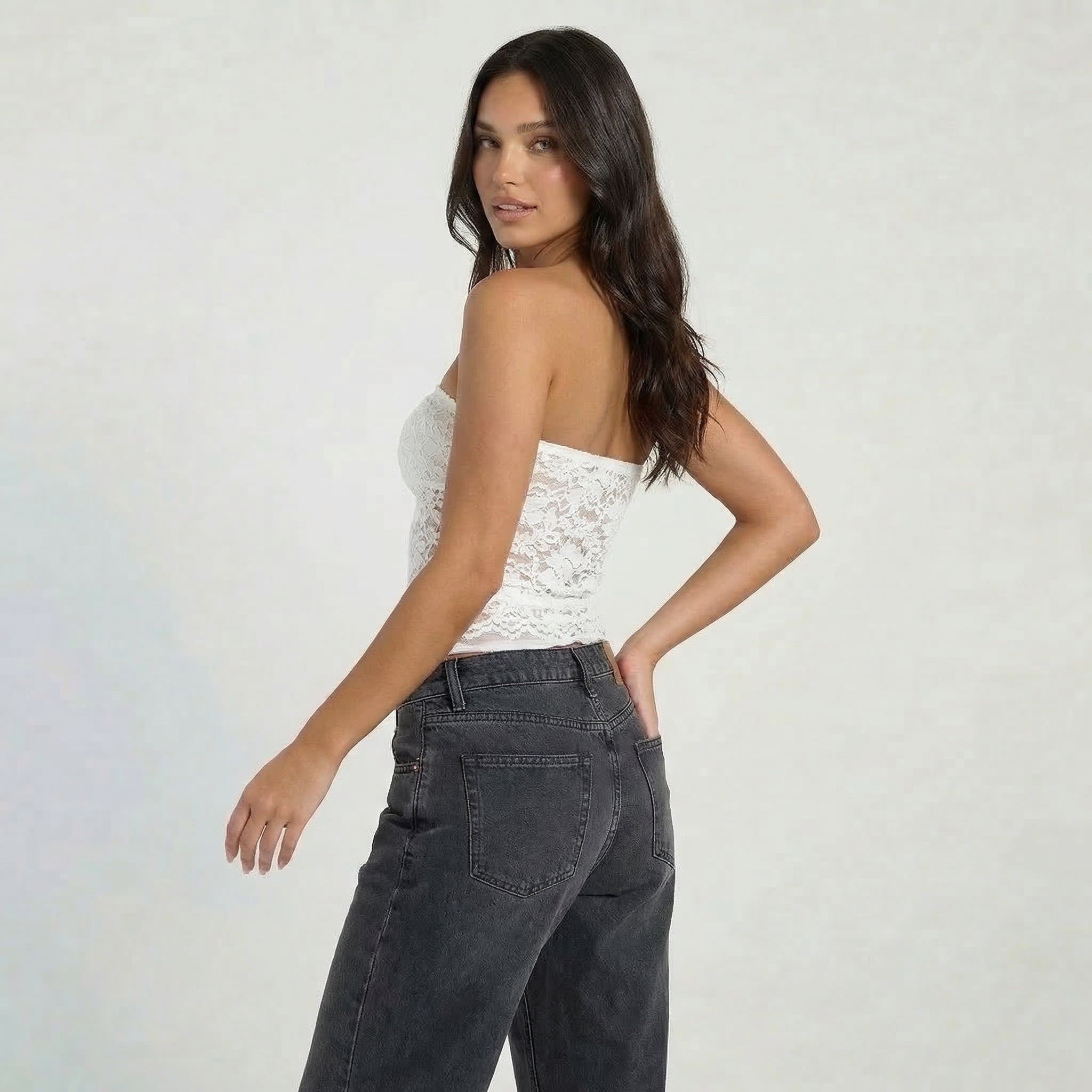 Women’s Strapless Lace Tube Top
